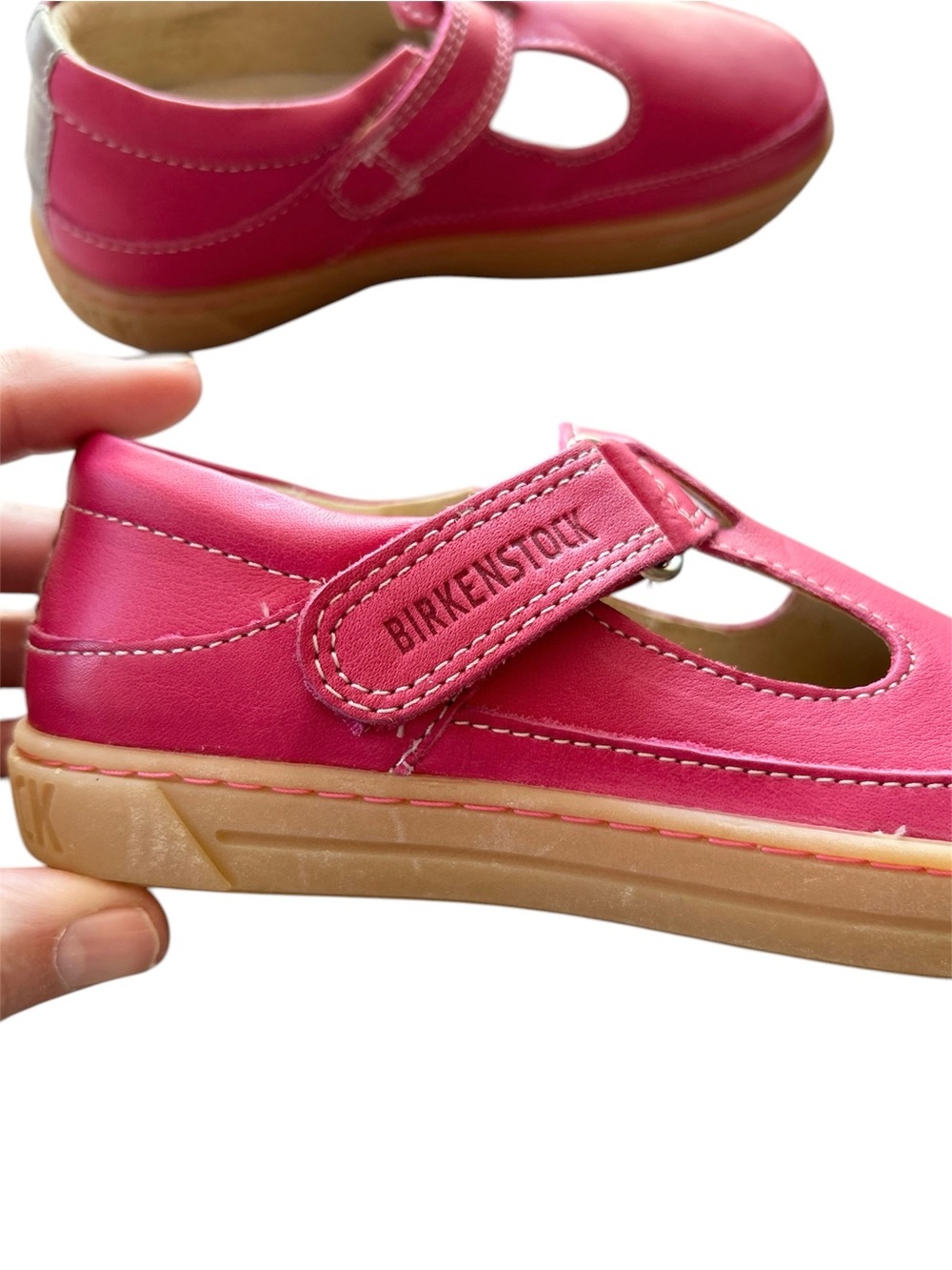 New in Box Birkenstock Abilene Fuschia Adjustable Strap Shoes Size 11 - Picture 3 of 8